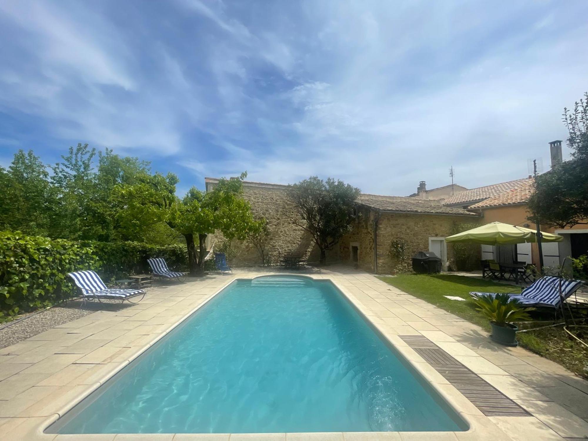 Maison Des Bourgades Saint-Julien-de-Peyrolas ภายนอก รูปภาพ