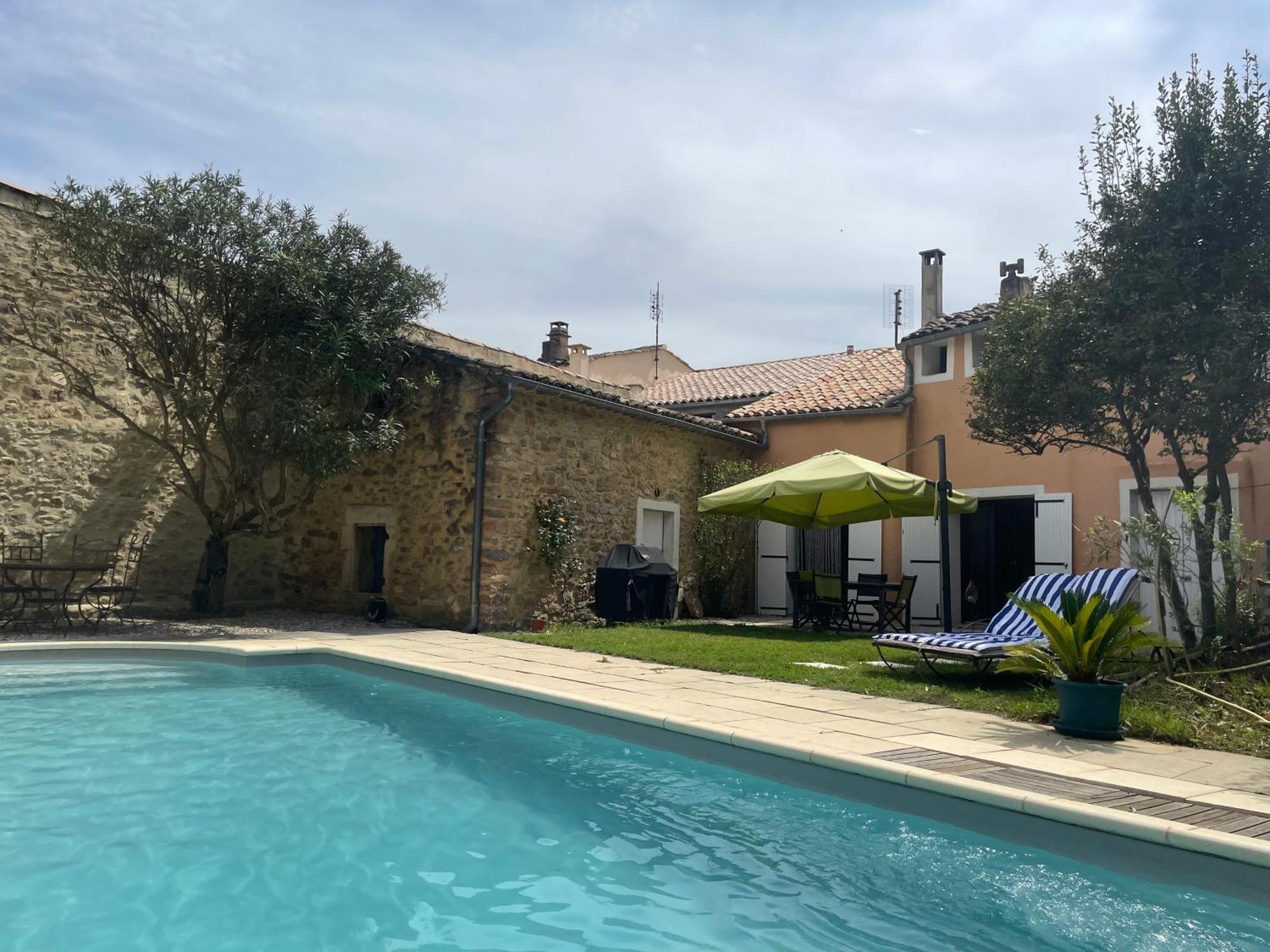 Maison Des Bourgades Saint-Julien-de-Peyrolas ภายนอก รูปภาพ